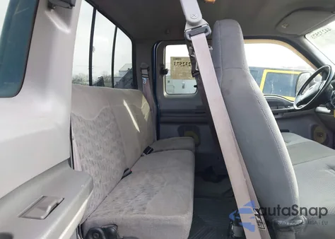 2000 Ford F-250 Lariat/Xl/Xlt z USA, uszkodzony, nr VIN 1FTNX21S2YEC13897